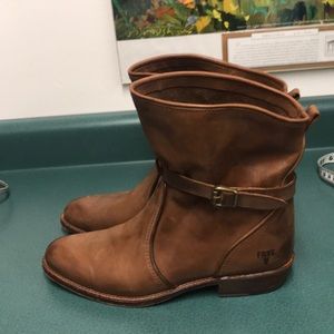 Chestnut leather Frye Boots